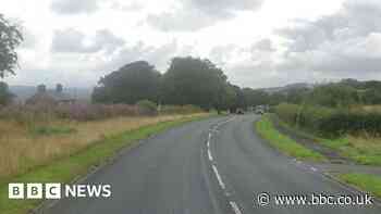 Withnell crash: Driver in his 80s dies after car hits tree