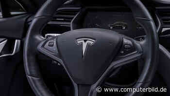 Autopilot greift ein: Tesla-Fahrer filmt schweren Crash