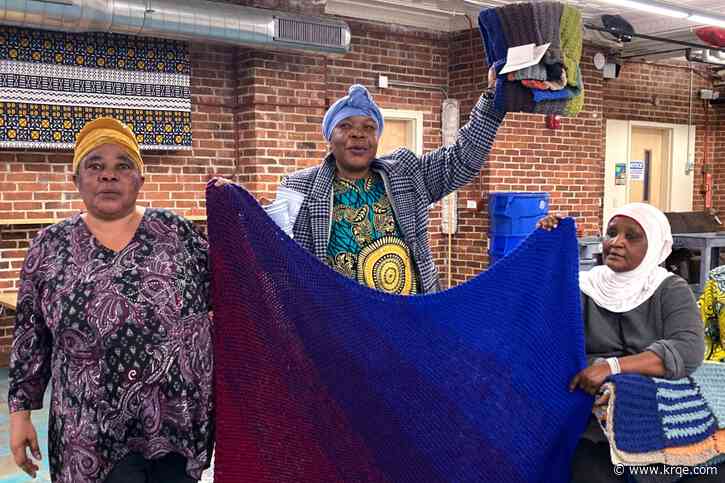 Handmade blankets welcome refugees, immigrants to US
