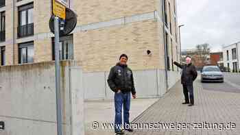 Anwohner fordern Verkehrsspiegel – Stadt Wolfsburg lehnt ab