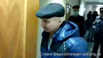 Kritik an Ukraine-Offensive: Haft für alleinerziehenden Vater in Russland