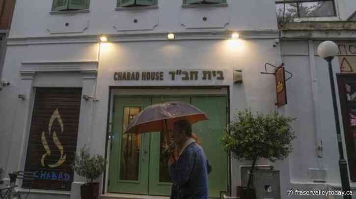 Greece: 2 held in alleged plot to attack Jewish restaurant