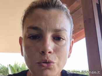 "Scaricatore di porto". I pesanti insulti rivolti ad Emma