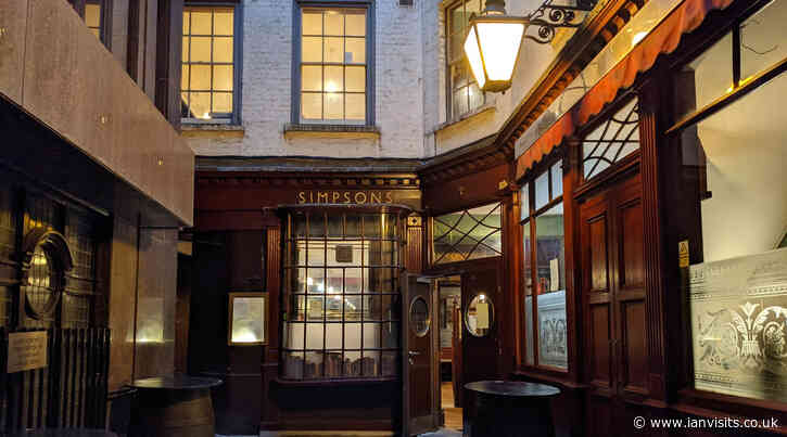 Simpsons Tavern secures reprieve in fight to reopen