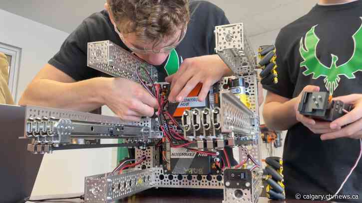 Springbank Community High School students heading to world robotics competition