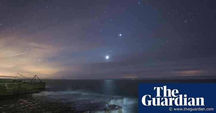 Five planets line up to put on celestial show for skywatchers tonight
