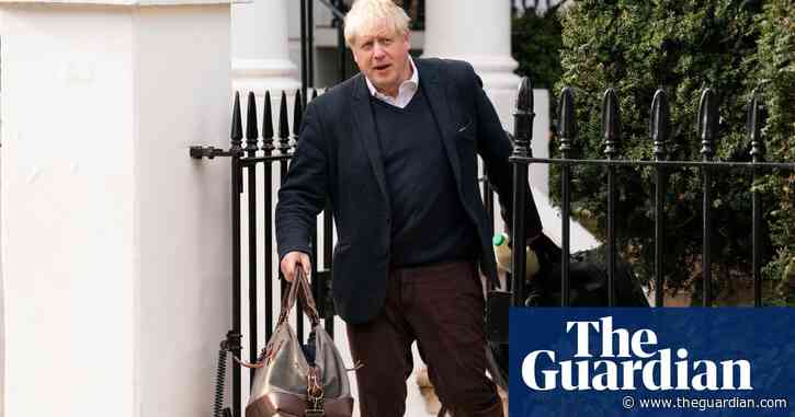 Boris Johnson jokes he was given Partygate fine for ‘eating lunch at his desk’