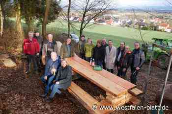 Posaunenchor Oberbauerschaft gestaltet Platz am Eierfeld