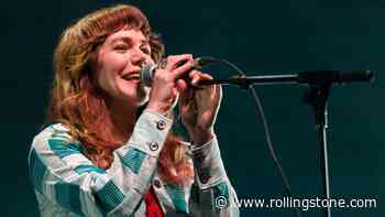 Jenny Lewis Enters Her ‘Nashville Skyline’ Phase on New Album ‘Joy’All’