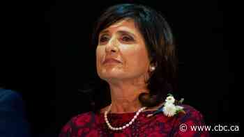 Councillor docked pay for 'vociferously' endorsing Hamilton police budget as son is staff sergeant: report