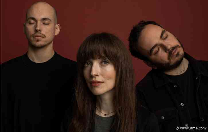 Daughter announce pop-up shop in London