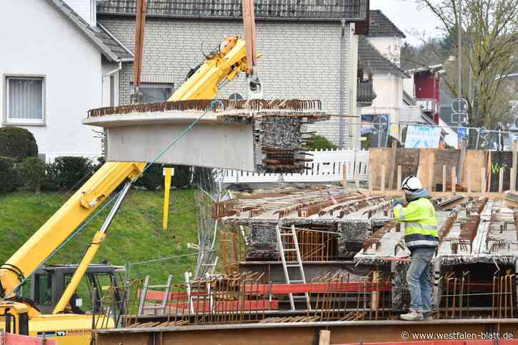 Bad Oeynhausen: Montage ist Präzisionsarbeit