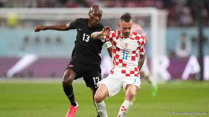 Atiba Hutchinson hopes to hoist a trophy for Canada before calling it quits