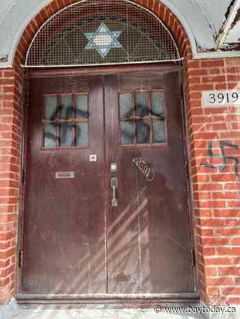 Montreal mayor denounces vandalism of synagogue defaced with antisemitic graffiti
