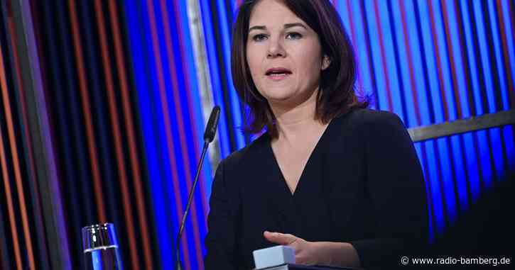 Baerbock setzt Aufnahme für Afghanistan vorübergehend aus