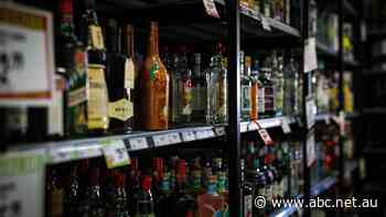 NT government launches voluntary buy-back scheme for grocery store liquor licences
