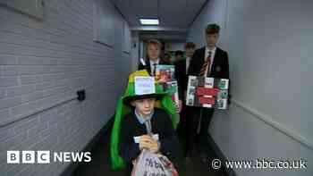 Pupils help Newcastle's 'magic hat' fundraiser