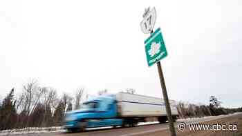 Greenstone mayor calls for more truck rest stops as transport trucks idle in Longlac