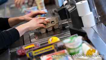 Inflation von 7,4 Prozent: Privater Konsum geht 2023 dennoch zurück