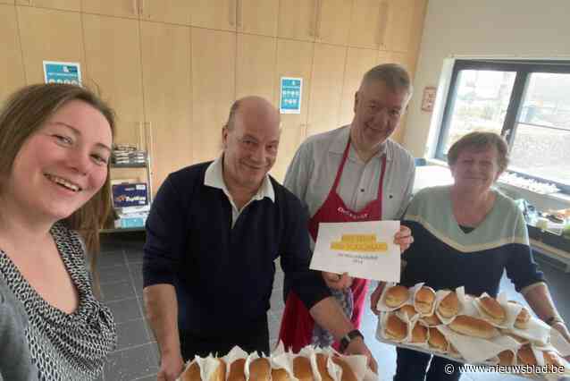 De Kolleblomme schenkt broodmaaltijd aan wie het moeilijk heeft
