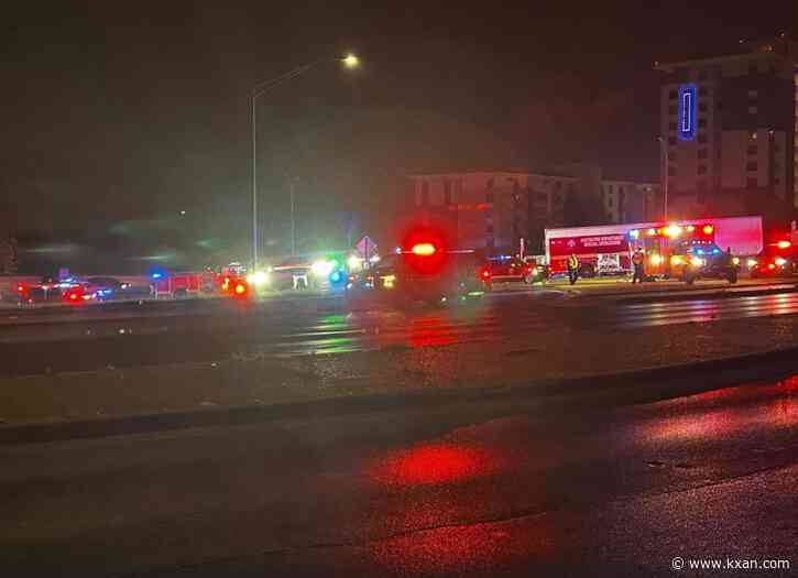 1 person injured in crash between pickup, semi-truck; Traffic blocked on I-35 service road at Riverside
