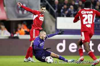 Standard wacht nog steeds op de terugkeer van 3 internationals