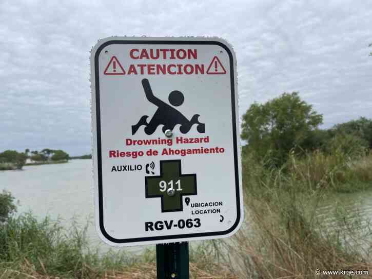 Drowning hazard placards in Rio Grande Valley urging migrants in distress to call for help