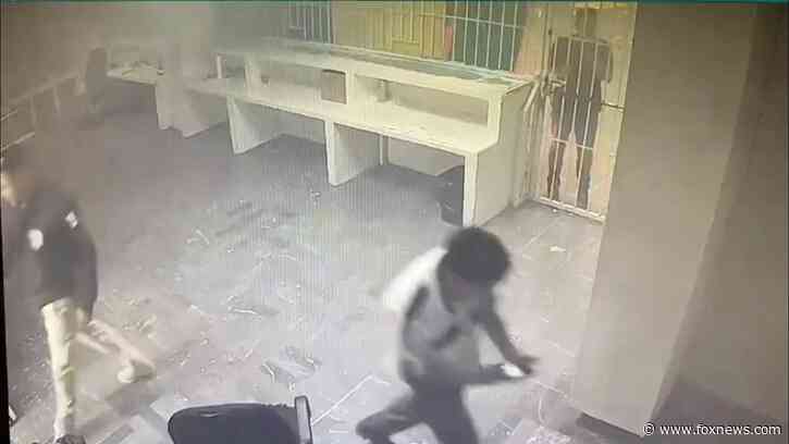 Mexican immigration guards didn't release migrants as deadly fire raged, video appears to show