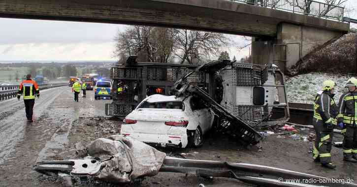 Erdreich muss nach Öl-Unfall am Chiemsee ausgebaggert werden