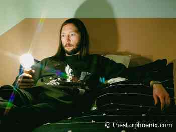 Finding perspective after cancer diagnosis, Sheepdogs drummer records solo album