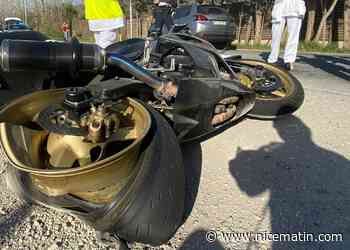 Le motard est décédé après le choc frontal contre une voiture à Fréjus