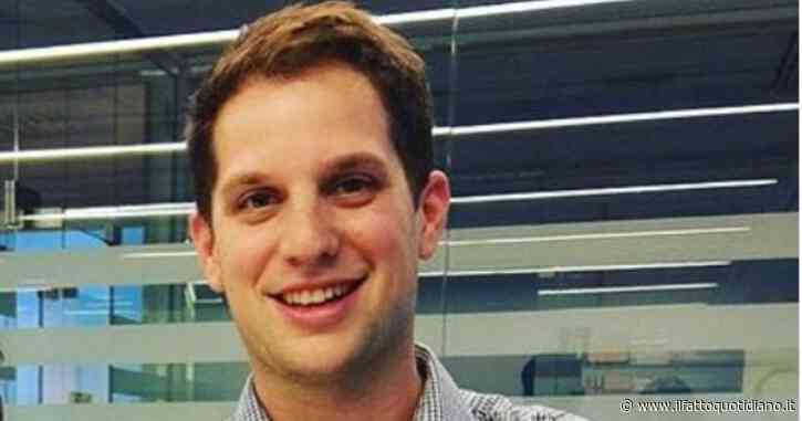 La Russia arresta il giornalista americano Evan Gershkovich: “È una spia”. Casa Bianca: “I cittadini Usa lascino immediatamente il Paese”