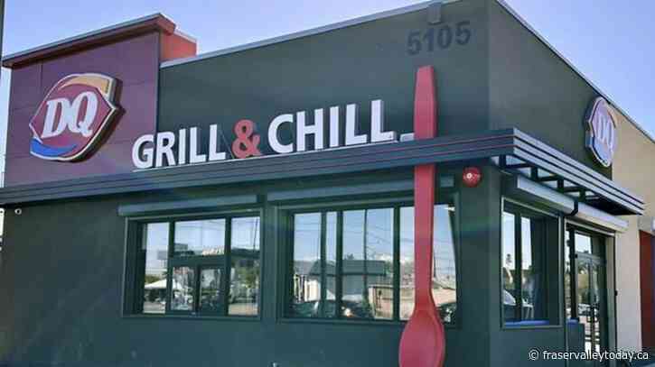 Arizona Dairy Queen on the hunt for missing red spoon statue