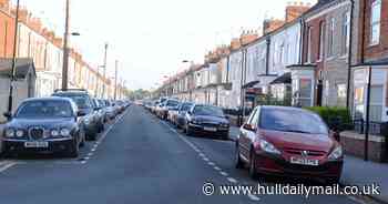 Almost 800 homes in West Hull have no power in unexpected cut - live updates