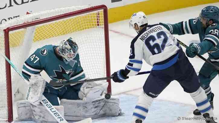 Jets forward Niederreiter says players need to ‘leave it all out there’