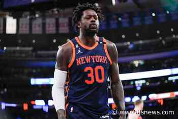 Knicks' Randle Out Rest of Regular Season With Ankle Sprain