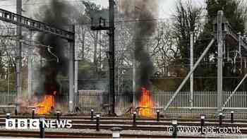 Maidenhead track-side fire causes disruption to rail services