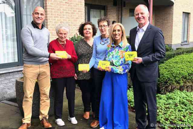 Lanaken, Maaseik en Kinrooi lanceren de ‘gele doos’ voor 80-plussers