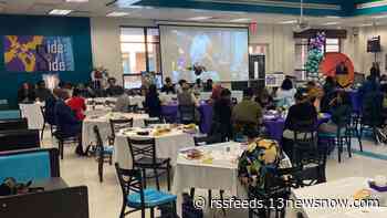 Congratulations, state champs! | Woodside HS boys basketball team recognized with celebratory banquet