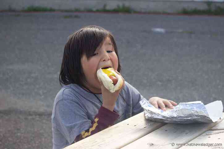 Two Minutes – Making the Perfect Hotdog