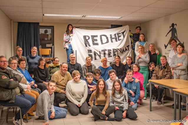 Champagne en feestje voor enorm opgeluchte kinderen: “Internaat mag nu toch openblijven”