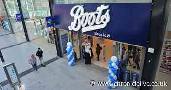 Boots shoppers say £30 No7 mystery bundle worth over £85 is the 'best money they've spent'