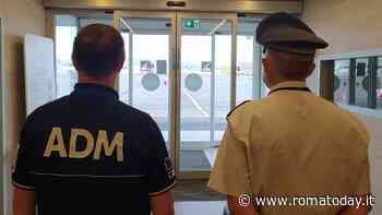 Prodotti Samsung e Apple falsi: bloccate quattro spedizioni in aeroporto