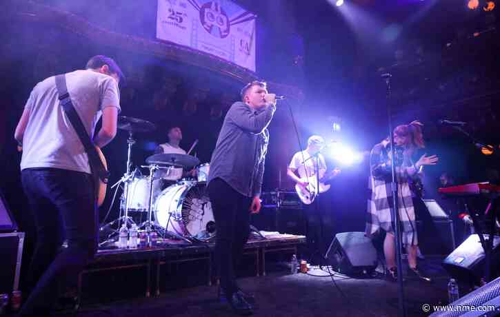 Los Campesinos! want to commission writers “to foster their community”