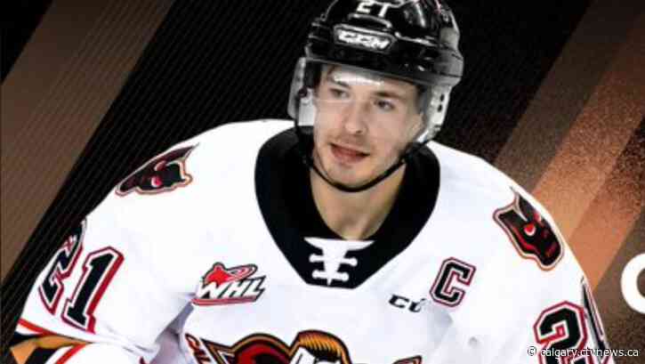 Calgary Hitmen's Fiddler-Schultz nominated for Humanitarian of the Year award