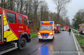 FW-KLE: Verkehrsunfall mit eingeklemmter Person auf der Nimweger Straße