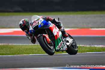 Rins prova il telaio di Marc Marquez: gli piace