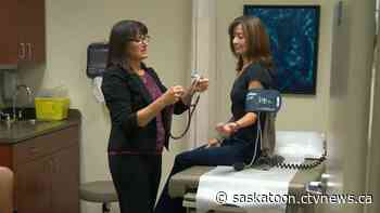 Sask. government offers pay bump for family doctors who work later hours