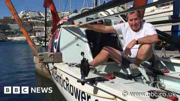 Simon Howes completes Atlantic row for Isle of Wight red squirrels