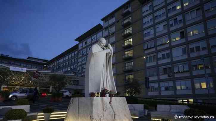 Pope Francis leaves hospital after bronchitis treatment